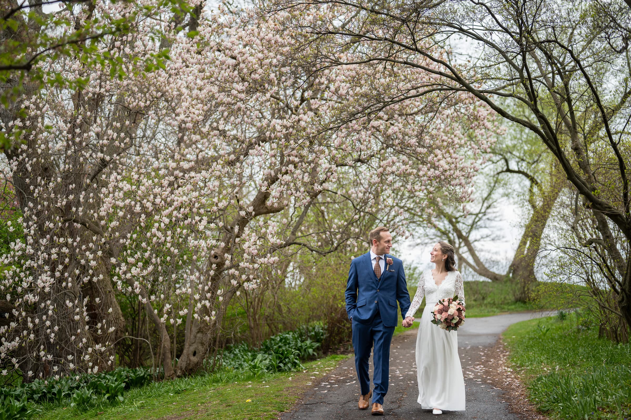 Couple at Highland Park in Rochester, NY | Rochester Wedding Photography