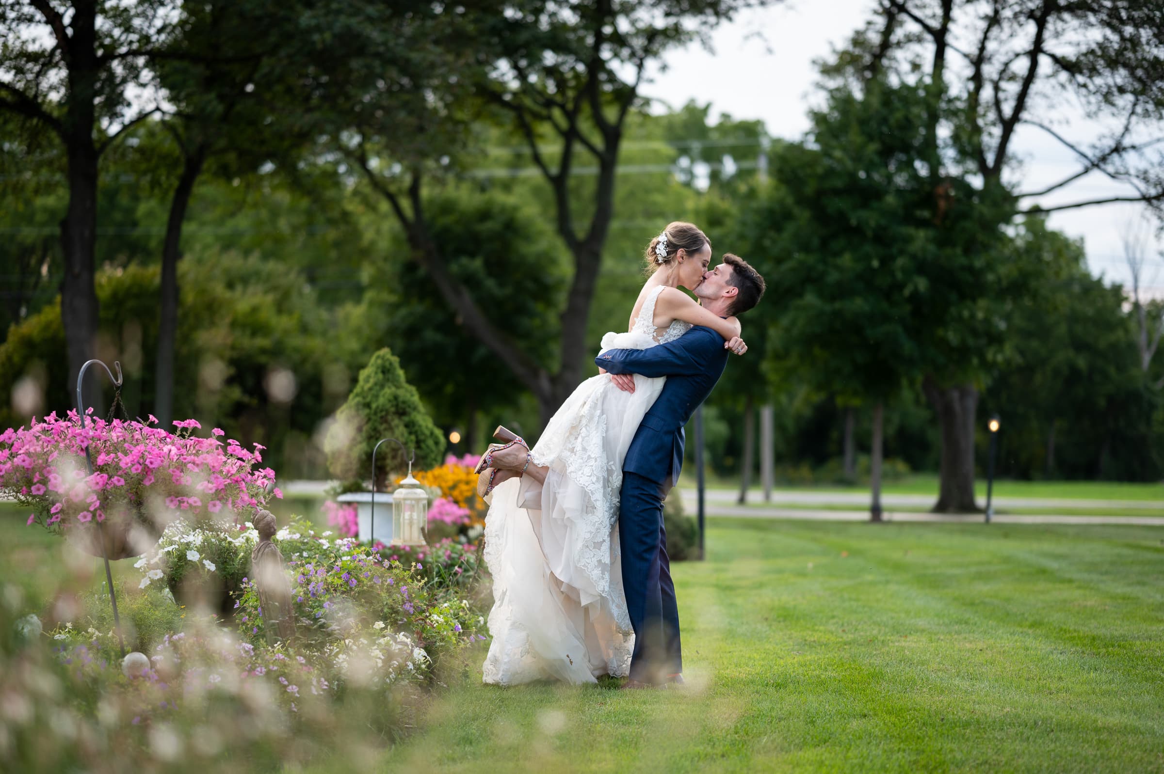 Couple at Avon Century Barn in Avon, NY | Rochester Wedding Photography