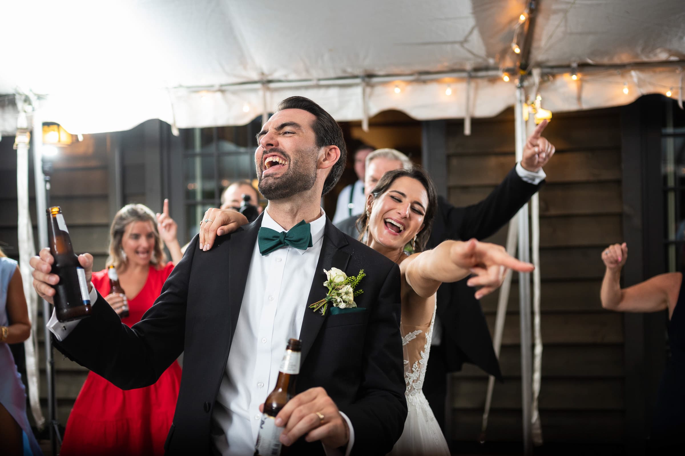 Dancing at Shadow Hill in Webster, NY | Rochester Wedding Photography