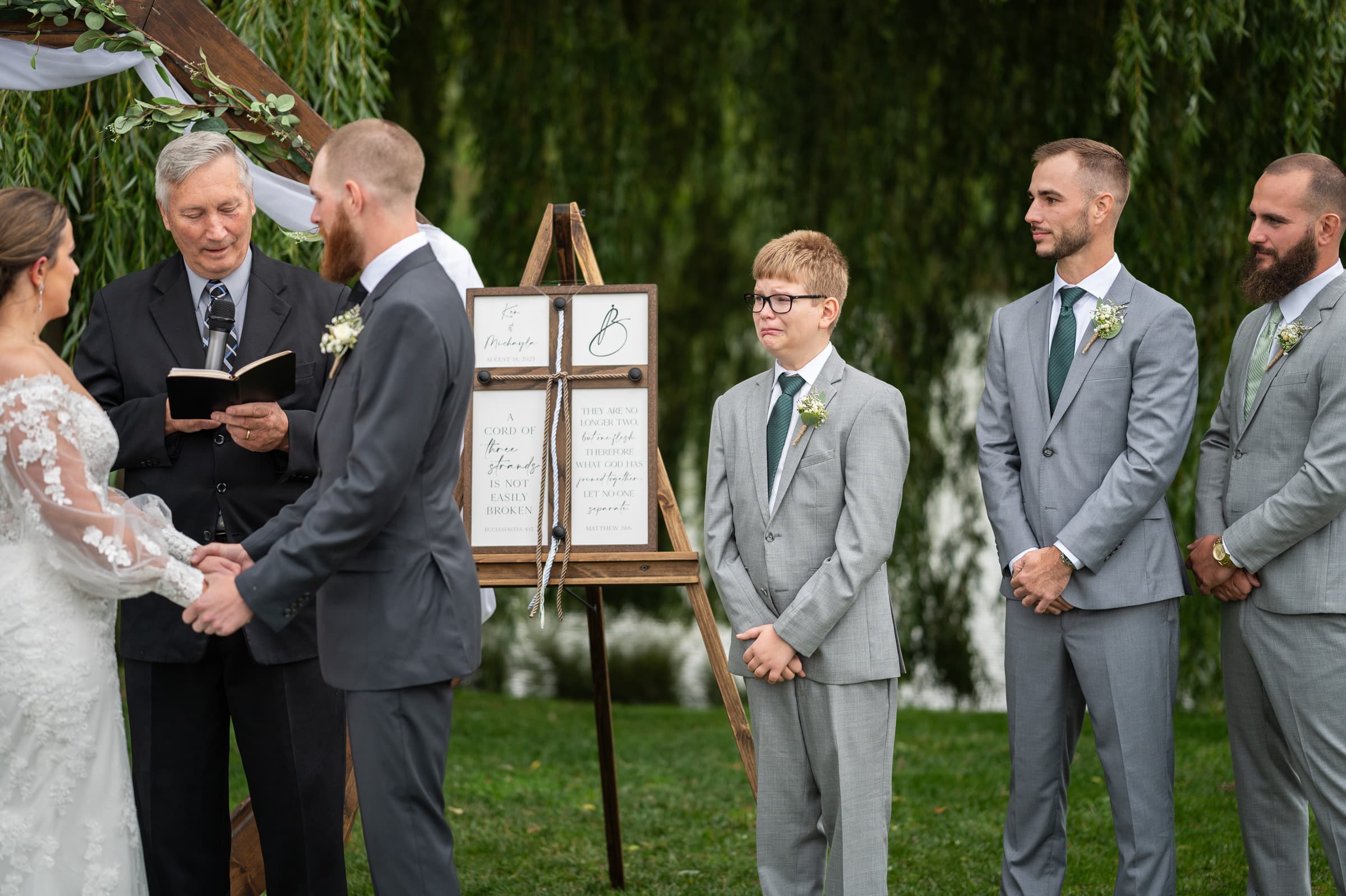 Ceremony at Timberlodge at Arrowhead in Akron, NY | Western New York Wedding Photography