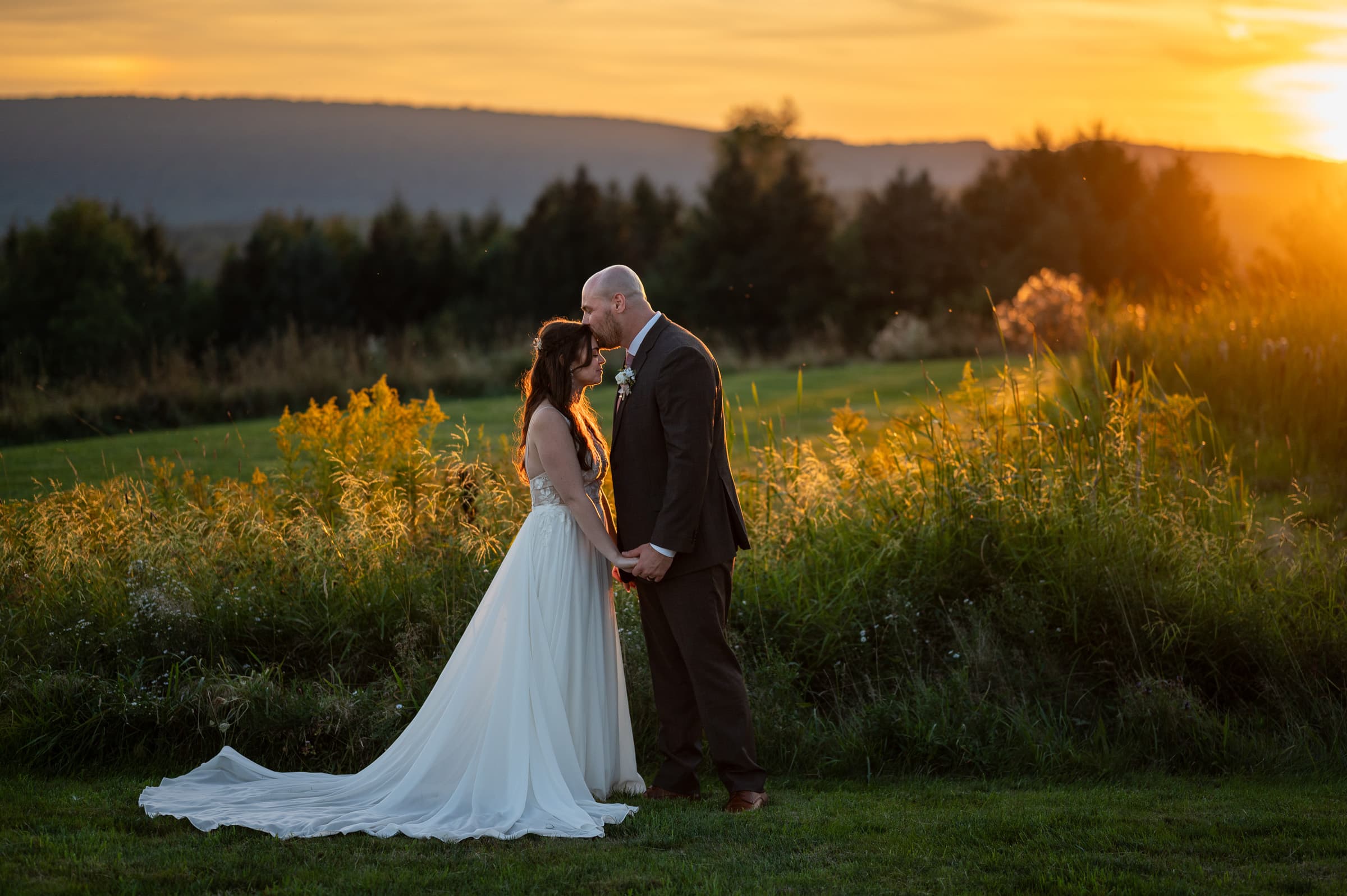 Couple at Wren's Roost in Naples, NY | Finger Lakes Wedding Photography